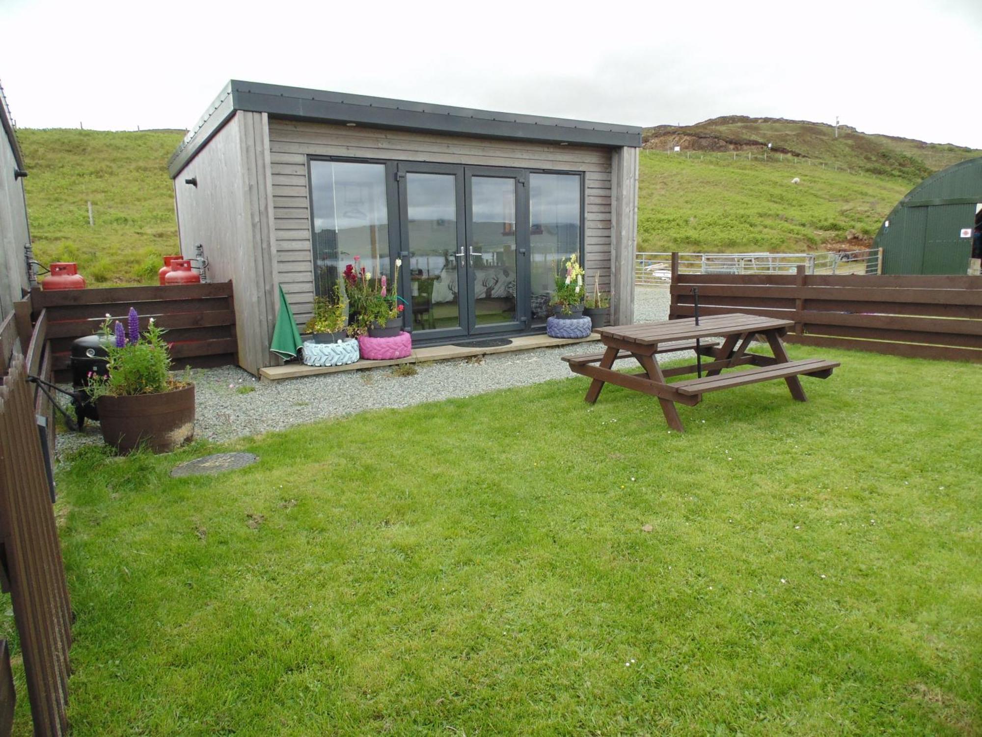 Lampay Chalets 던베간 외부 사진