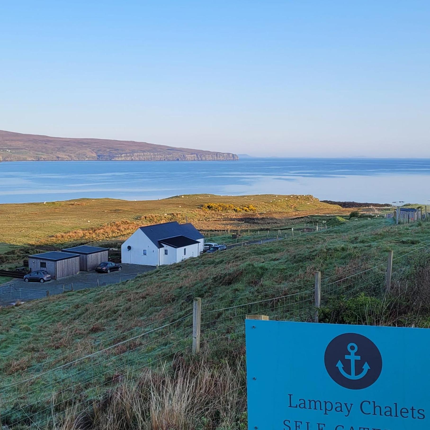 Lampay Chalets 던베간 외부 사진