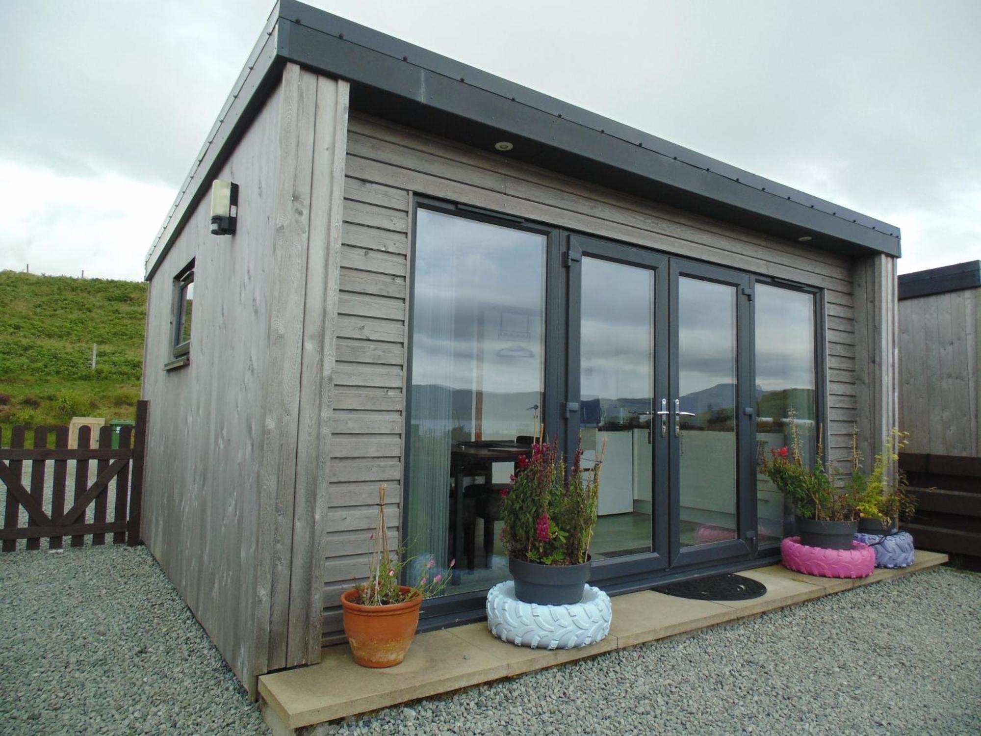 Lampay Chalets 던베간 외부 사진